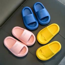 Summer Children's Casual Slippers Solid Color Breathable Non-Slip Home Bathroom Beach Kids Soft Slippers Boys Girls Indoor Shoes