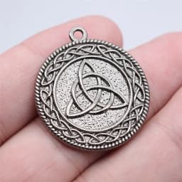 10pcs Charms 28*32mm Celtic Knot Charms Double Side Round Pendant For Jewelry Making DIY Viking Jewelry Findings
