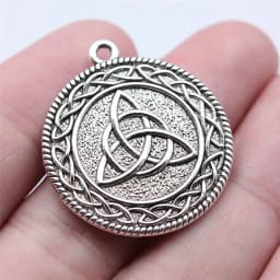10pcs Charms 28*32mm Celtic Knot Charms Double Side Round Pendant For Jewelry Making DIY Viking Jewelry Findings