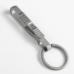 Titanium Durable Keychain Luxury Car Key Chain Waist Hanging Buckle Belt EDC Lightweight Key Ring Holder for Father's Day Gifts