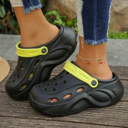 Women's Fashion Chunky Platform Sandals 2026 Summer Thick Sole EVA Clogs Garden Shoes for Women Outdoor Non Slip Beach Slippers