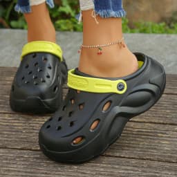 Women's Fashion Chunky Platform Sandals 2026 Summer Thick Sole EVA Clogs Garden Shoes for Women Outdoor Non Slip Beach Slippers
