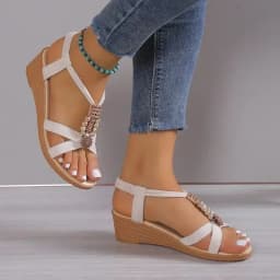New Style Round Toe Wedge Heel Metal Decorated Fashionable Women's Shoes Flat Wear-resistant Comfortable Casual Sandals