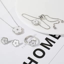 4pc Double-Sided Plum Blossom Jewelry Set Zircon New Hot Selling Plant Five Leaf Flower Women'sHigh-Quality Clover