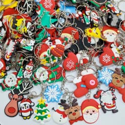 30/45Pcs (Mix) Random Style Christmas Gifts Keyring Ornament Purse Bag Accessories Keychain For Party Gift