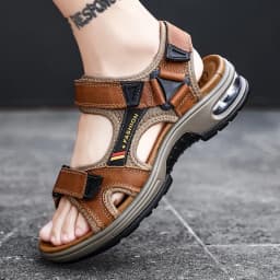 New Summer Genuine Leather Men Sandals Fashion Design Breathable Casual Shoes Men Soft Bottom Outdoor Beach Sandals Big Size 46