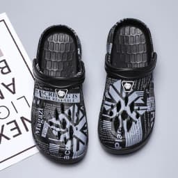 Plus Size 48 49 Men Non-slip Beach Sandals Outdoor Home Clogs Water Shoes Breathable Lightweight Men Hole Slippers Wholesale