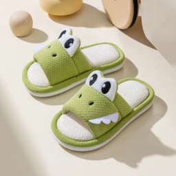 Capybara Closed Toe Slippers Children's 2026 Fashion Linen Floor Shoes Indoor Breathable Home Sandals Anti-slip Cartoon Slipper