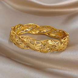 Greatera Retro Plated Gold Women's Cuff Bracelet Classic Geometry Hollow Stainless Steel Charm Colorfast Bangle European America