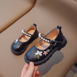 Girls Leather Shoes Embroidery Flowers Princess Sweet Kids National Style Flats Children's Flat Mary Janes Soft Dress Shoes Soft