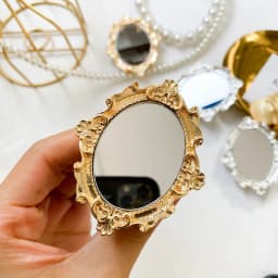 FishSheep Vintage Mini Mirror Brooches for Women Abstract Baroque Painting Gold Color and Silver Color Metal Pins for Backpacks