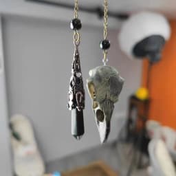 Natural Stone Black Obsidian Crystal Pendulum for Divination Dowsing Vintage Reiki Raven Skull Chain Spiritual Pendulos X189