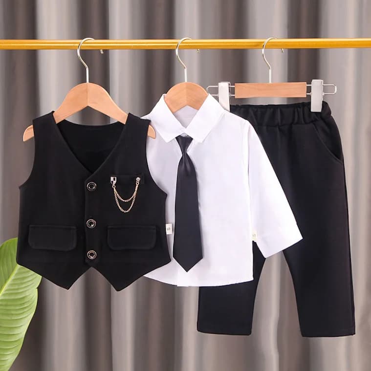2024 new boy's solid color children's gentleman suit wear baby chain vest Tie Shirt three piece formal evening fashion dres