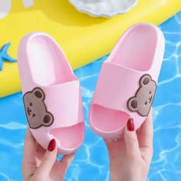 Cartoon Bear Children's Beach Slippers For Boys Girls Home Shoes Summer Thick Sole Flip Flops EVA Soft Outdoor Slippers Child