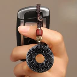 Natural Carving Jade Safety Buckle Bite Money Pixiu Keychain Wealth Transfer Handcrafted Retro Carved Bodhi Sandalwood Pendant