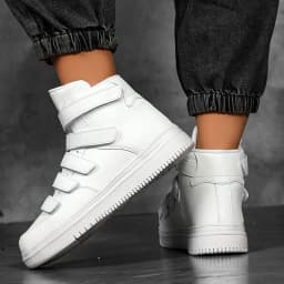 Spring Autumn Men High Top Shoes Fashion Red Men Sneakers Leather Casual Breathable Skateboard Sneakers Men Flat Vulcanized Shoe