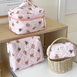 Women's Cosmetic Bag Striped Bear Makeup Bag Cartoon Go Out Large Capacity Toiletry Storage Bag Bolsa De Maquillaje Viaje Sweet