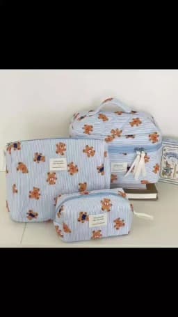 Women's Cosmetic Bag Striped Bear Makeup Bag Cartoon Go Out Large Capacity Toiletry Storage Bag Bolsa De Maquillaje Viaje Sweet