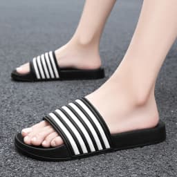 Summer Men Indoor Home Slippers Male Soft Comfortable Bath Slipper Men's EVA Flat Thick Platform Outdoor Stripe Beach Sandals