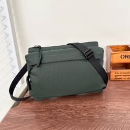 Fashion Leisure Nylon Shoulder Bag Solid Color Waterproof Cross-body Unisex Messenger Bag for Men And Women