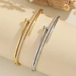 A Copper Inlaid Zircon Series Adjustable Bracelet With A Sweet, Romantic And Niche Design, Perfect As A Gift For Girls