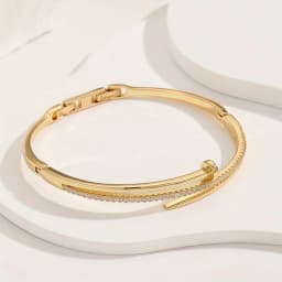 A Copper Inlaid Zircon Series Adjustable Bracelet With A Sweet, Romantic And Niche Design, Perfect As A Gift For Girls