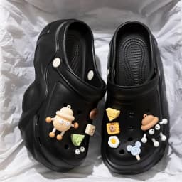 Women DIY Cute Animal button Decor Clogs Fashion Summer Spring Autumn Beach Sandals Cave Hole Female Garden Shoes Students Girls