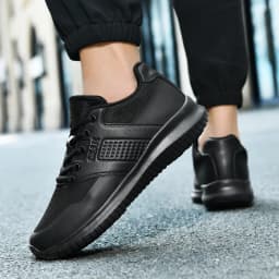 Chef Shoes Non-Slip Four Seasons Breathable Hotel Kitchen Work Shoes Light Outdoor Men's Plus Size Casual Sports Walking Shoes