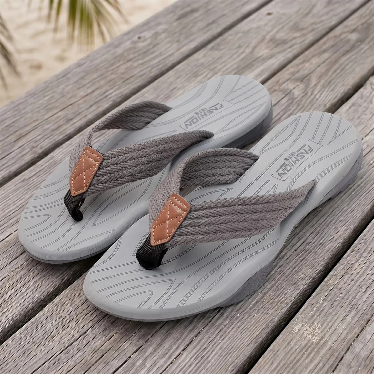 Men's Flip Flops Summer Beach Flip Flops Men's Fashionable Breathable Casual Men's Beach Slippers Summer Outdoor