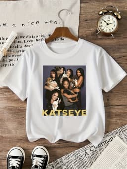 Girls' graphic T-shirt suitable for children featuring KATSEYE print design casual short sleeves crew neck