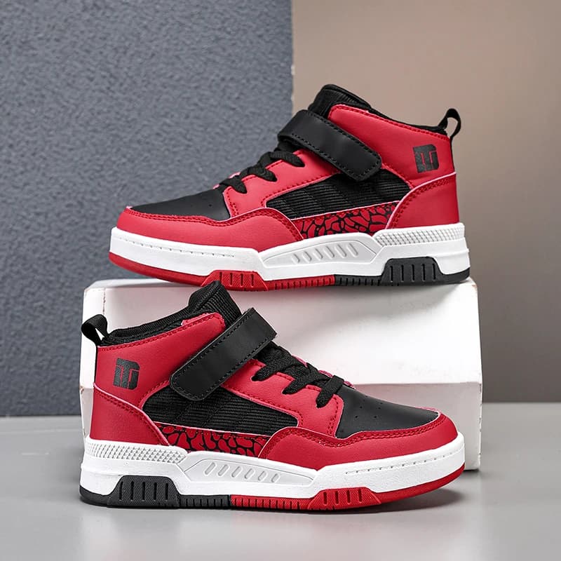 A pair of children's four-season leather high-top sports shoes, durable and fashionable sneakers, sizes 28-36,YZ-8888