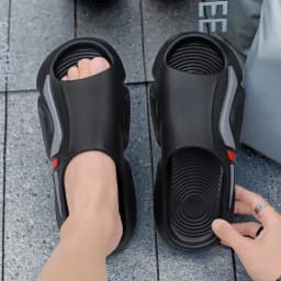 Men's Simple Casual Slip-On Slippers Indoor Anti-Slip Outdoor Lightweight Solid Color Slipper Everyday Sandals