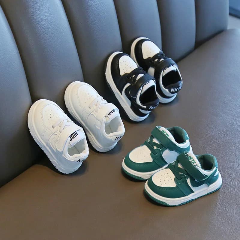Children Sneakers Boys Girls Leather Low-Top Board Shoes Students Soft Bottom Footwear Kids Running Shoes Baby Casual Footwear