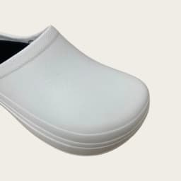 Women's Eva Nurse Clogs with Cushioning Insoles — Lightweight, Non-Slip Slip-On Medical Slippers Suitable for Hospital Indoor and Outdoor Use