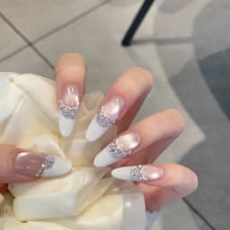 10pcs Long Oval French Handmade Nails Mirror Veil Zircon Cat's Eye Press on Nail White Full Coverage Nail Tips for Women&Girl