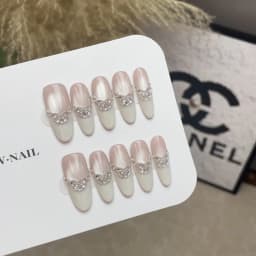 10pcs Long Oval French Handmade Nails Mirror Veil Zircon Cat's Eye Press on Nail White Full Coverage Nail Tips for Women&Girl