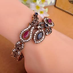 Blucome Latest Vintage Women Party Bangles Red Acrylic Resin Tulip Flower Bracelets Full Crystal Turkish Bijuterias Hand Jewelry