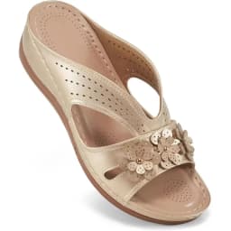 Woman  2024 Trend Women's Slippers Casual Flower Hollow Wedge Beach Shoes Outdoor Fashion Platform Comfortable Non-slip Sandals