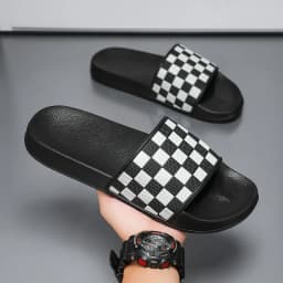 Summer Men's Slippers Are Comfortable and Simple. Sandals and Checkered Slippers Are Fashionable Outdoor Beach Slippers 45 46