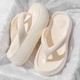 Popular Chunky Platform Clip Toe Sandals 2025 Women New Thick Bottom Slip On Silppers EVA Anti-odorant Sandalias De Mujer 5cm