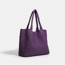 Large Size Women's Neoprene Tote Bag Fashion Hand-Woven Bag 2024 Hot Product with Large Volume for Stylish Storage