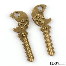 10pcs/Lot Retro Antique Bronze Heart Engraved Vintage Key Pendant-DIY Jewelry Charms for Necklace&Keychain Craft Making Supplies