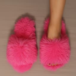 2026 New Women's Faux Fur Fluffy Slippers Autumn Winter Home Floor Shoes Soft EVA Sole Light Weight Female Fashion Slides