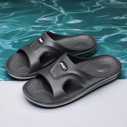 New slippers men's summer 2025 new trend home indoor bathroom bathing leisure wear-resistant outdoor beach shoes light 40-45