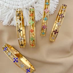 Luxury Bangles Popular Stainless Steel Trendy High Quality Inlaid With Full Zircon Gold Plated Clover Four-leaf Shape Bangles