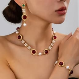 Exquisite Imitation Pearl Synthetic Gemstone Inlaid Necklace Earring Set for Women Collarbone Chain Fashion Jewelry Accessories