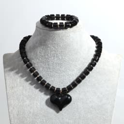 Gothic Acrylic Black Beaded Bracelets Necklace Set for Women Fashion Heart Pendant Choker Necklaces 2025 New Jewelry