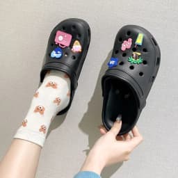 2025 New Summer Women Waterproof Slippers Summer Outdoor Women Slides Soft Sole Garden Shoes Indoor Classic Nursing Clogs Sandal