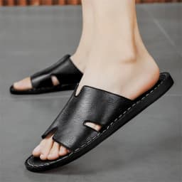 Fashion Men's Slippers Summer Outer Wear Non-Slip Wear-Resistant Casual Luxury Slippers Leather Slippers Outdoor