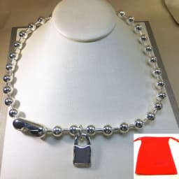 2025 new niche design gold and silver bead chain lock retro style and sexy necklace